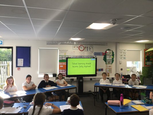 Image of Year 6 Debate: 'School learning should become fully digitised.'